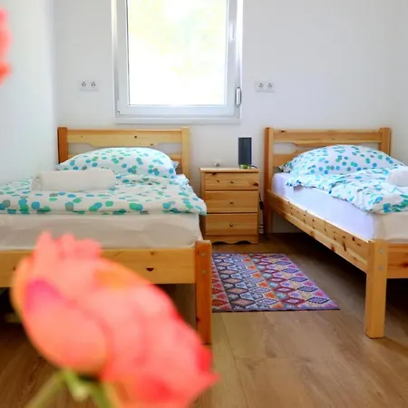 Friends & Family 公寓 韦伦采