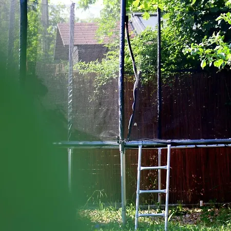 公寓 Friends & Family