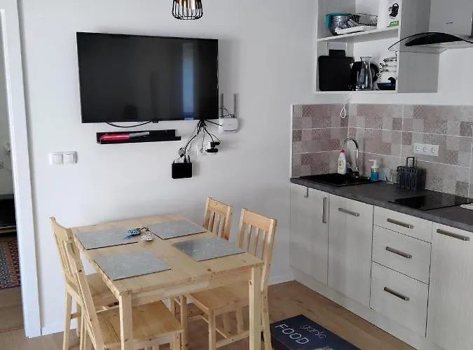 דירה Friends & Family *